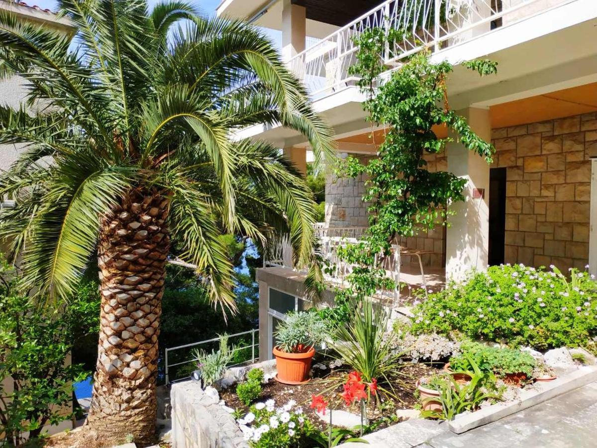 Brela Beach Retreat Apartment Exterior photo